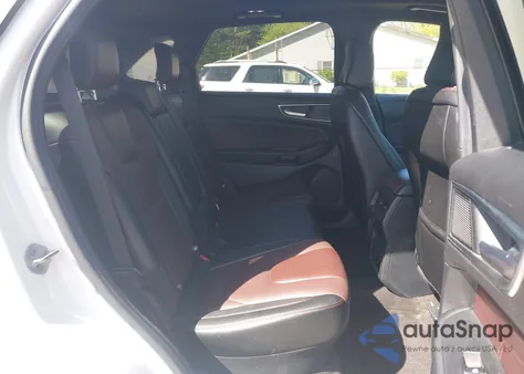 2020 Ford Edge Titanium z USA, uszkodzony, nr VIN 2FMPK4K99LBB59058